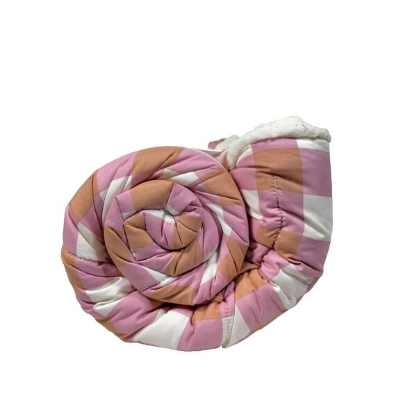 Room Essentials Faux Shearling Reversible Comforter Twin/XL Pink Plaid 66 x 94" - Picture 8 of 12